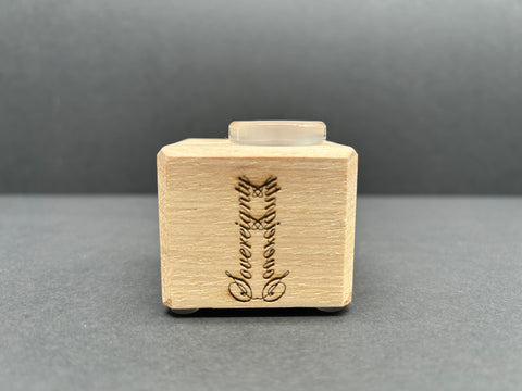 Sovereignty Single Slide Stand