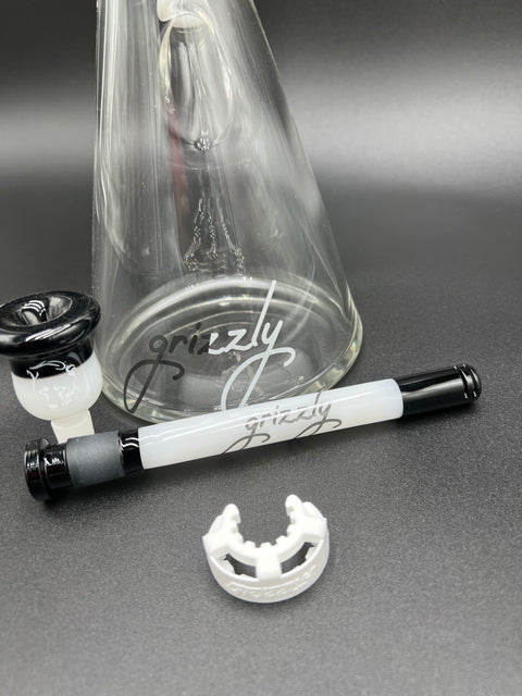 Grizzly Glass 2-Tone Beaker